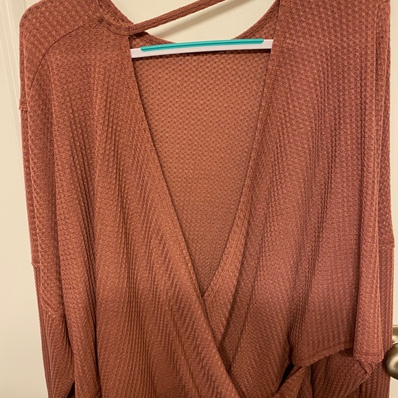 Sweater open back - Picture 2 of 4